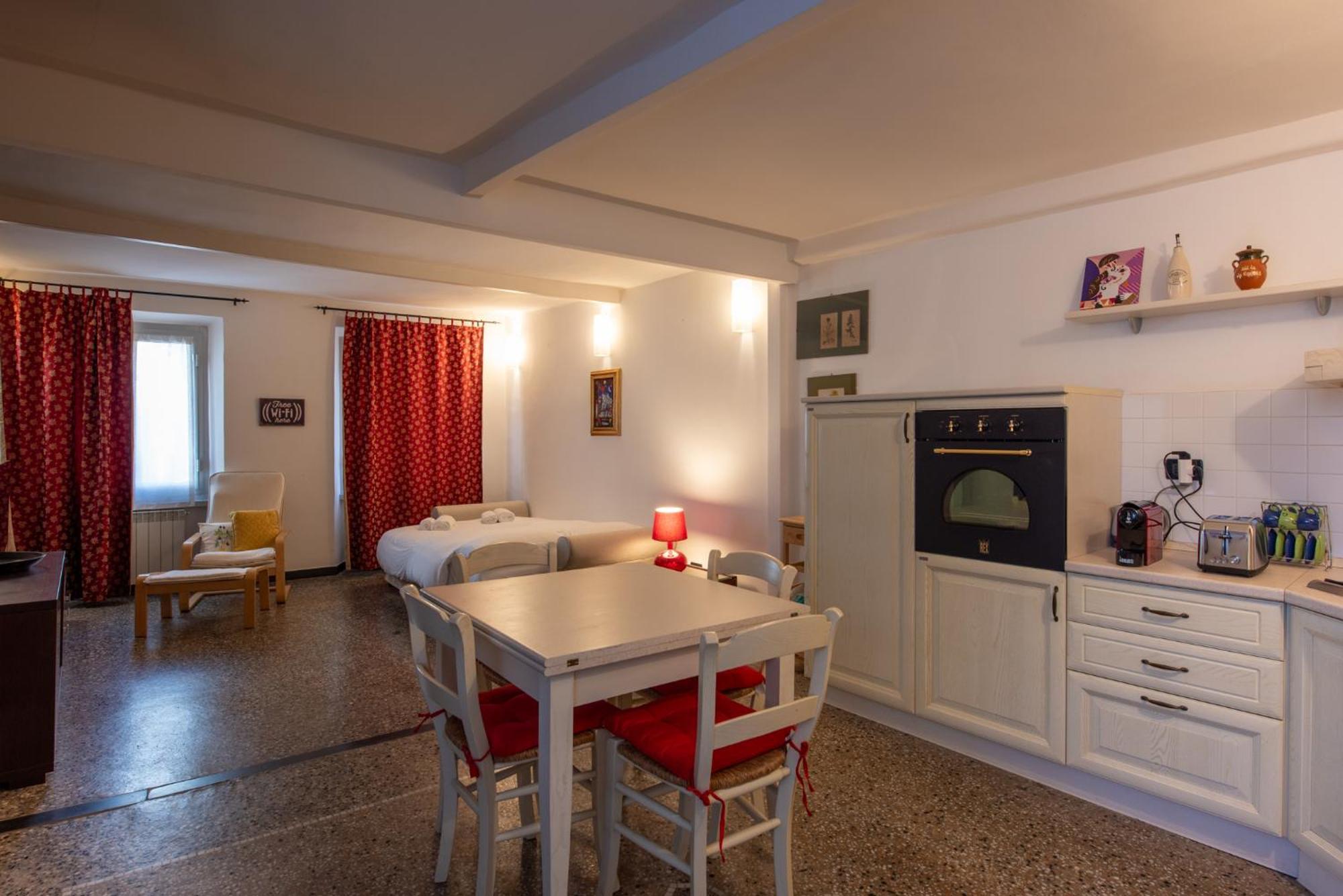 Appartamento Acquario A 5 Min - Jacuzzi E Vista Sui Vicoli Genova