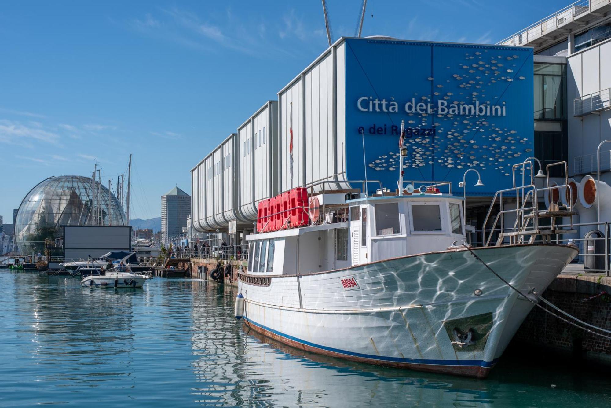 Appartamento Acquario A 5 Min - Jacuzzi E Vista Sui Vicoli Genova